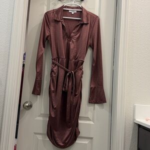 Elegant Mauve Long-Sleeve Dress with Belt